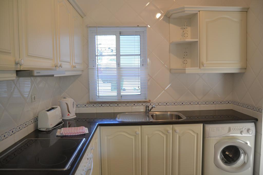 Palm Bay Apartment Luz エクステリア 写真