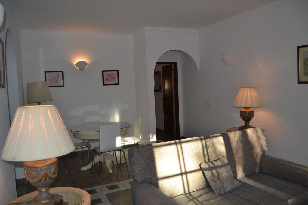 Palm Bay Apartment Luz エクステリア 写真